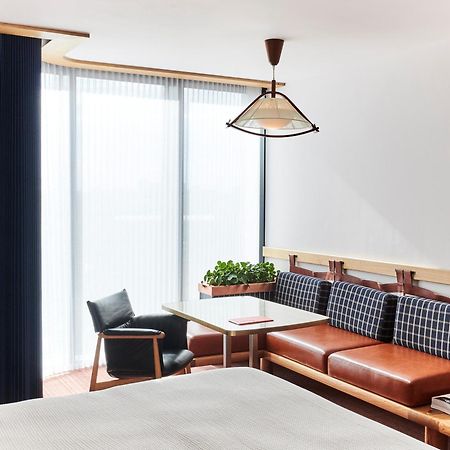 The Standard London Hotel Exterior photo