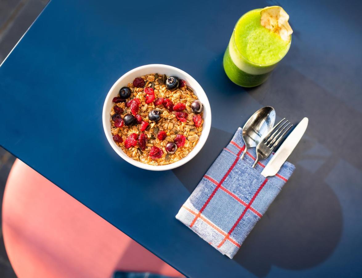 The Standard London Hotel Exterior photo Quinoa breakfast cereal